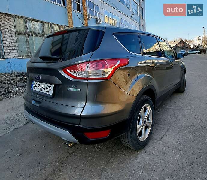 Внедорожник / Кроссовер Ford Escape 2014 в Запорожье