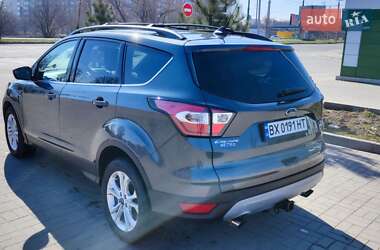 Внедорожник / Кроссовер Ford Escape 2018 в Хмельницком