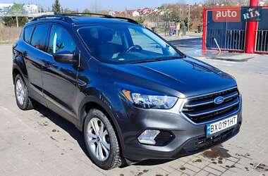 Позашляховик / Кросовер Ford Escape 2018 в Хмельницькому