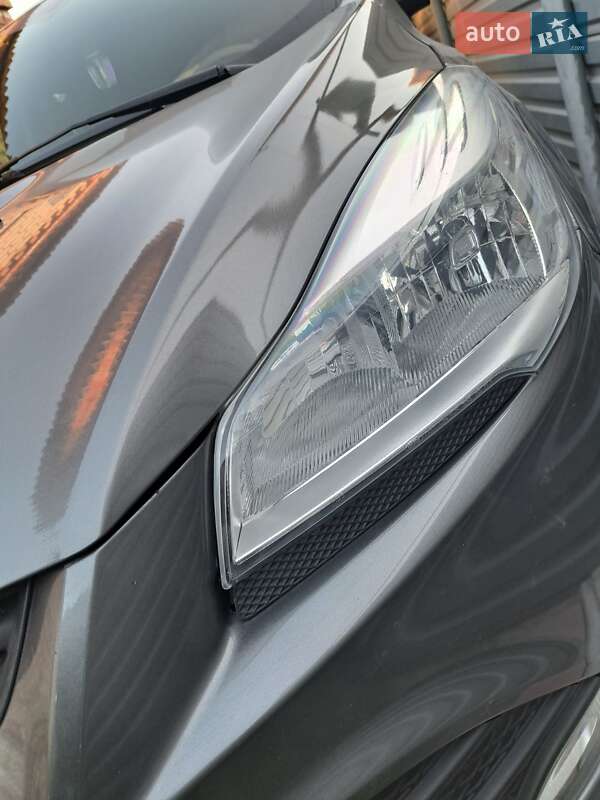 Внедорожник / Кроссовер Ford Escape 2014 в Запорожье