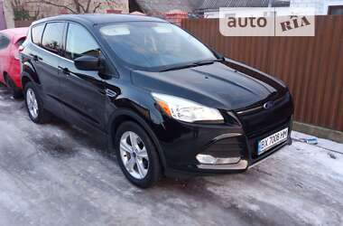 Внедорожник / Кроссовер Ford Escape 2014 в Ровно