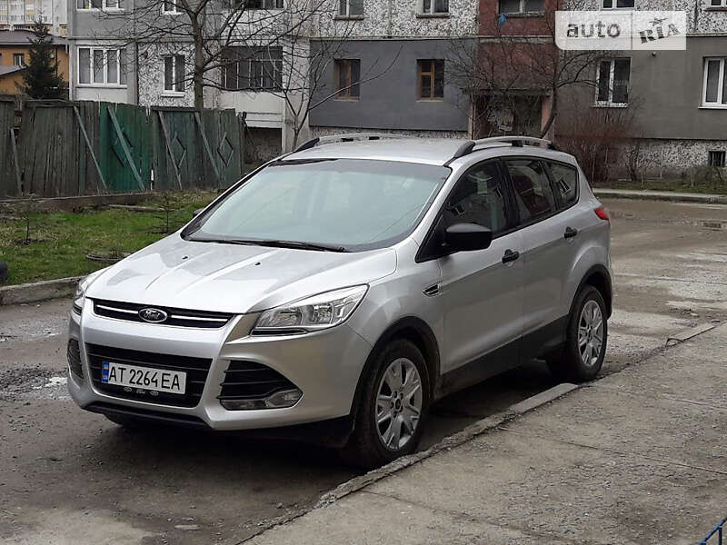 Позашляховик / Кросовер Ford Escape 2015 в Івано-Франківську