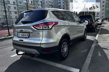 Позашляховик / Кросовер Ford Escape 2012 в Харкові