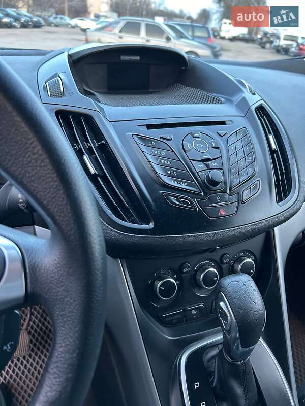 Внедорожник / Кроссовер Ford Escape 2012 в Полтаве