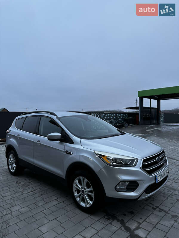 Позашляховик / Кросовер Ford Escape 2018 в Кам'янець-Подільському