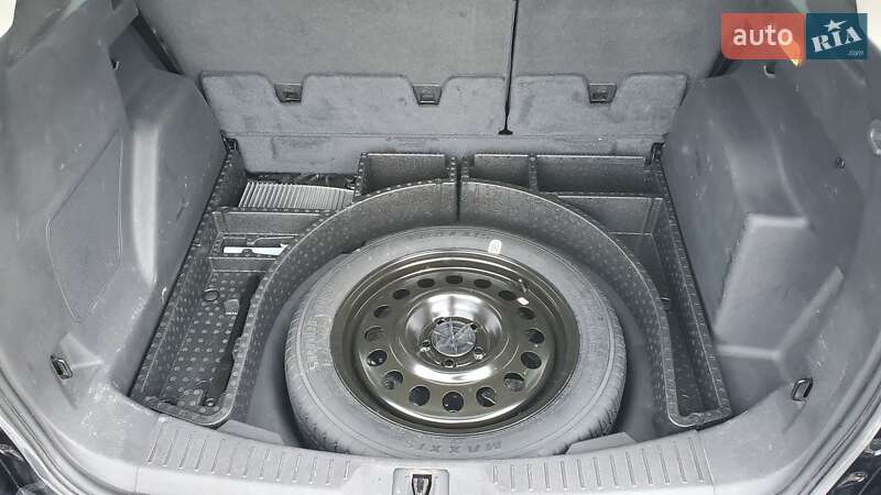 Внедорожник / Кроссовер Ford Escape 2015 в Киеве