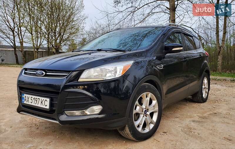 Внедорожник / Кроссовер Ford Escape 2015 в Киеве
