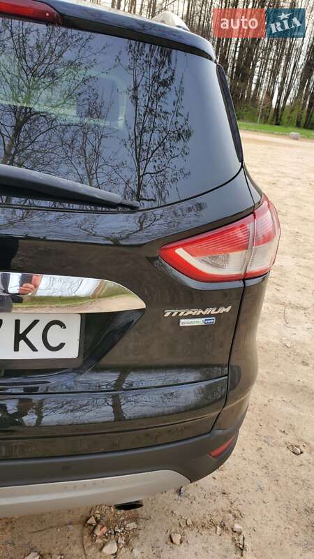 Внедорожник / Кроссовер Ford Escape 2015 в Киеве