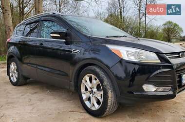 Внедорожник / Кроссовер Ford Escape 2015 в 