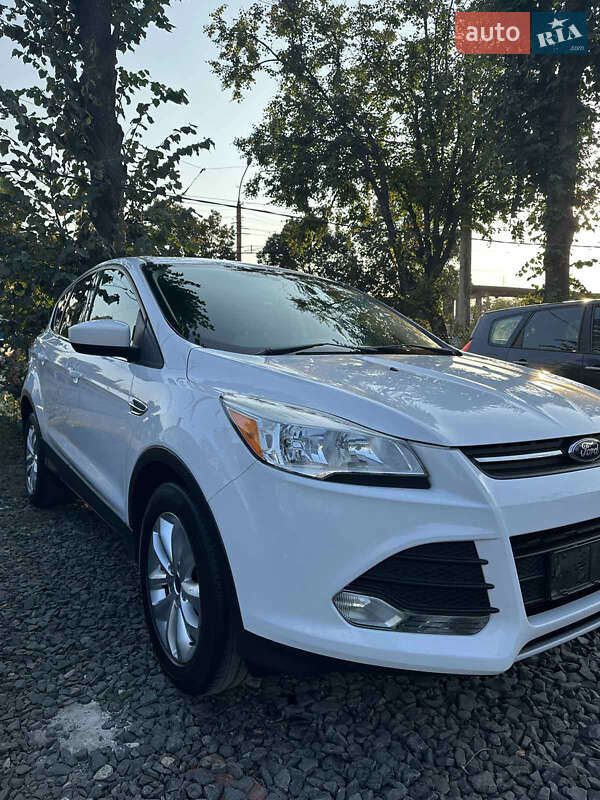 Внедорожник / Кроссовер Ford Escape 2013 в Полтаве