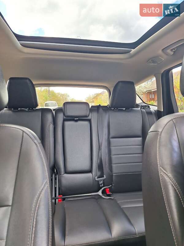 Внедорожник / Кроссовер Ford Escape 2013 в Хмельницком