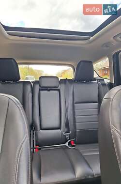 Внедорожник / Кроссовер Ford Escape 2013 в 