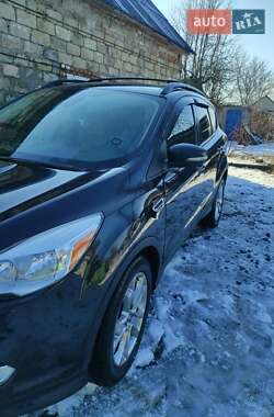 Внедорожник / Кроссовер Ford Escape 2013 в Черновцах