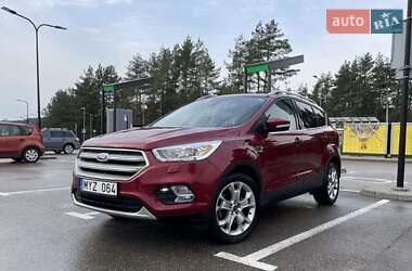 Внедорожник / Кроссовер Ford Escape 2013 в 