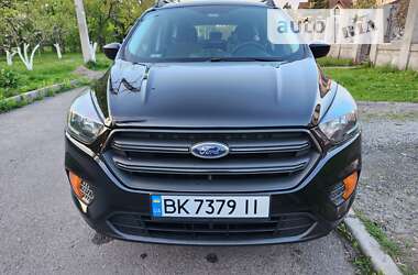 Позашляховик / Кросовер Ford Escape 2019 в Рівному