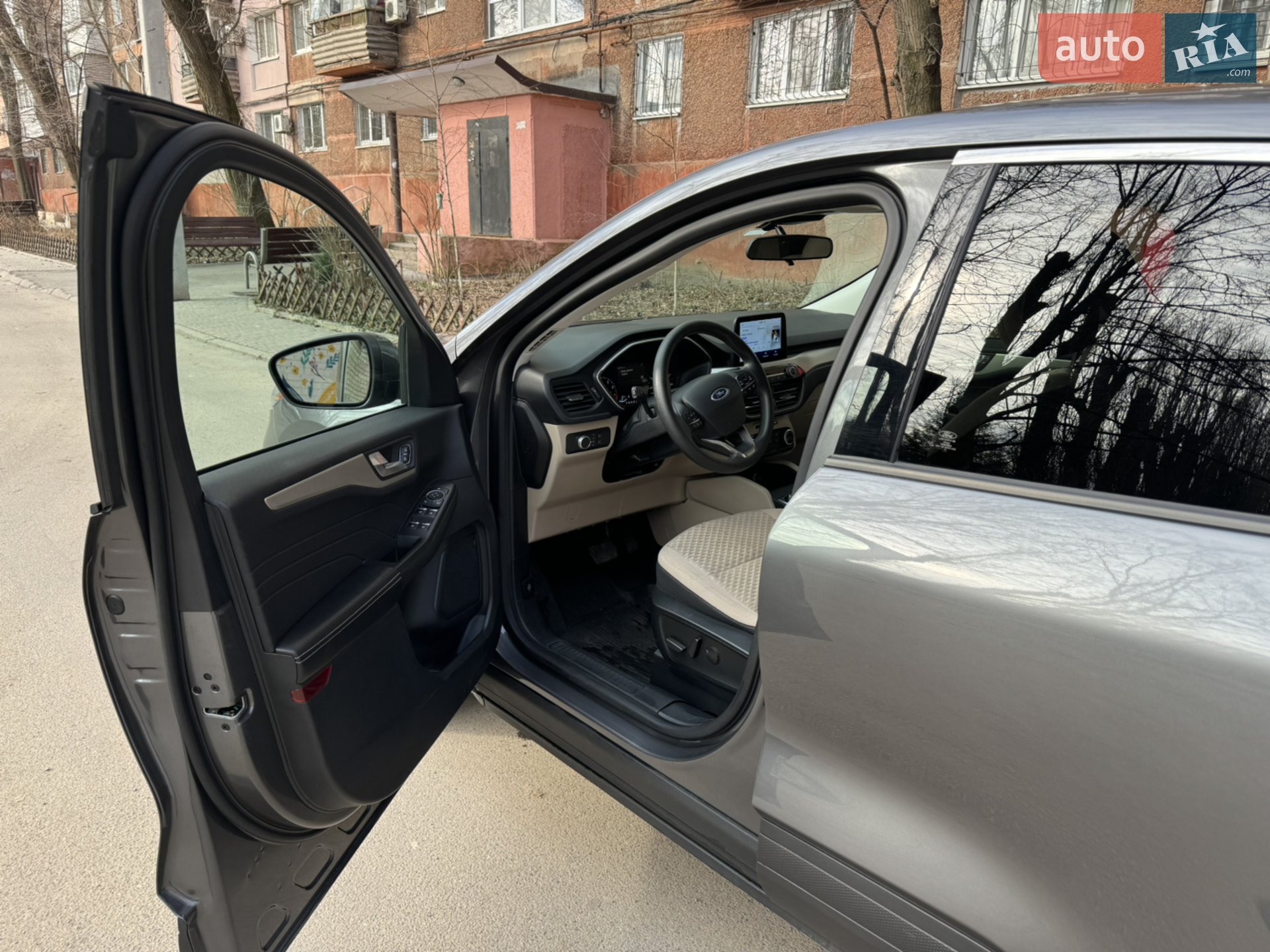 2021 Ford Escape - мініатюра 2