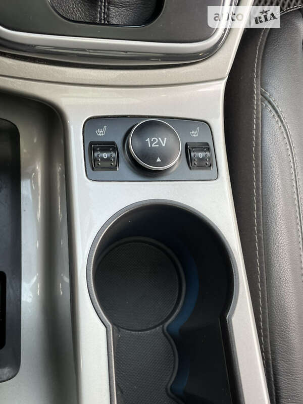 Внедорожник / Кроссовер Ford Escape 2012 в Тернополе фото 19 Внедорожник / Кроссовер Ford Escape 2012 в Тернополе