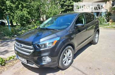 Позашляховик / Кросовер Ford Escape 2017 в Запоріжжі