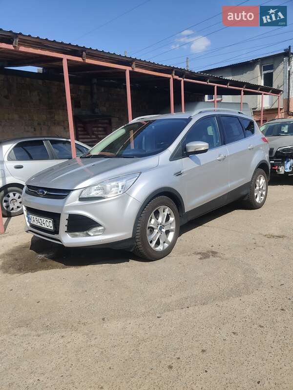 Внедорожник / Кроссовер Ford Escape 2015 в Киеве