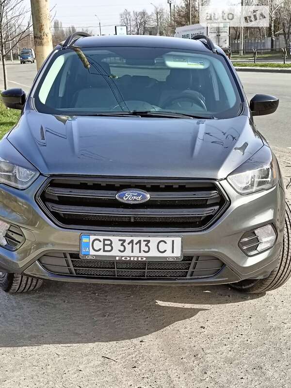 Позашляховик / Кросовер Ford Escape 2018 в Чернігові