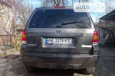 Внедорожник / Кроссовер Ford Escape 2005 в Днепре