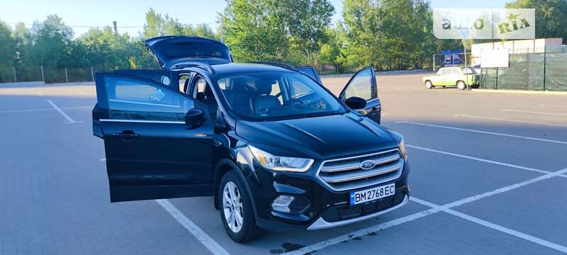 Позашляховик / Кросовер Ford Escape 2018 в Сумах