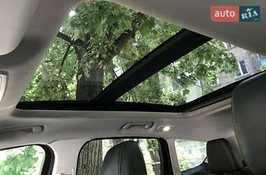 Внедорожник / Кроссовер Ford Escape 2015 в 