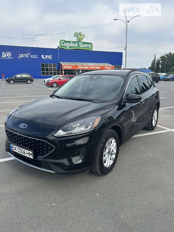 Позашляховик / Кросовер Ford Escape 2019 в Кам'янець-Подільському