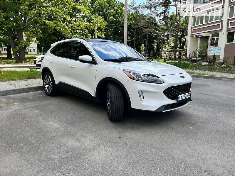 Внедорожник / Кроссовер Ford Escape 2019 в Харькове