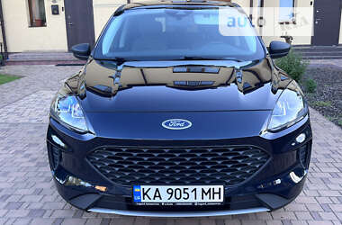 Внедорожник / Кроссовер Ford Escape 2021 в Киеве