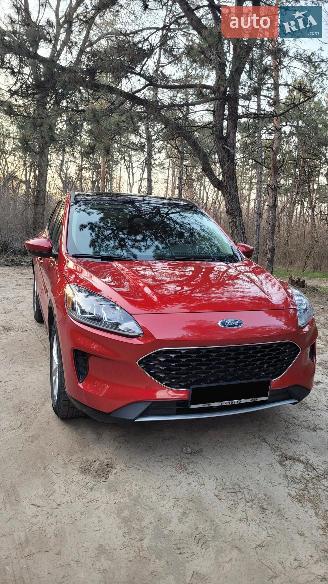Ford Escape 2020 VIN 1FMCU9G63LUC54908 фото оголошення 2 з 19