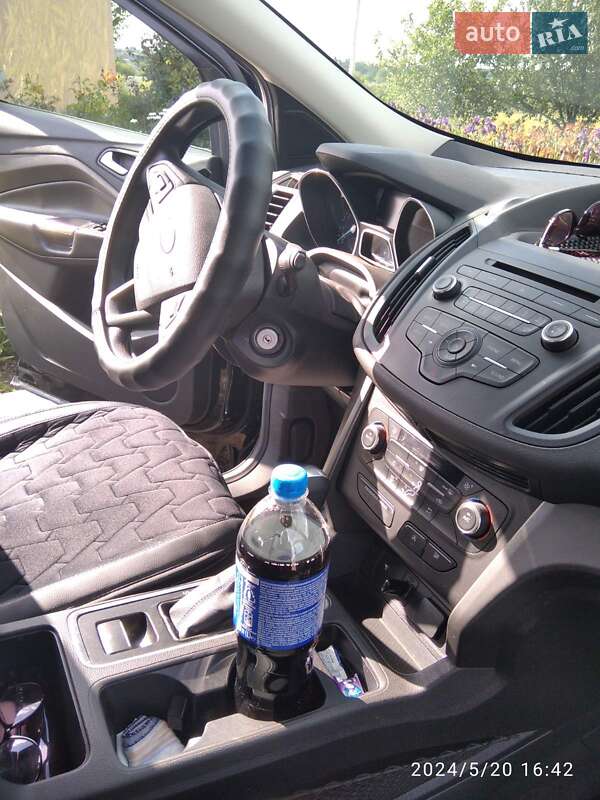 Внедорожник / Кроссовер Ford Escape 2017 в Просяной фото 11 Внедорожник / Кроссовер Ford Escape 2017 в Просяной