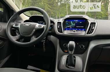 Внедорожник / Кроссовер Ford Escape 2014 в Львове