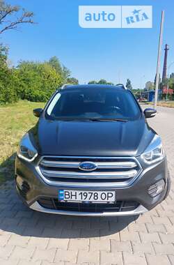 Позашляховик / Кросовер Ford Escape 2016 в Одесі
