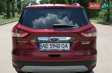 Внедорожник / Кроссовер Ford Escape 2014 в 