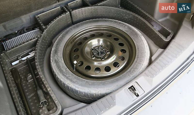 Внедорожник / Кроссовер Ford Escape 2014 в Ивано-Франковске