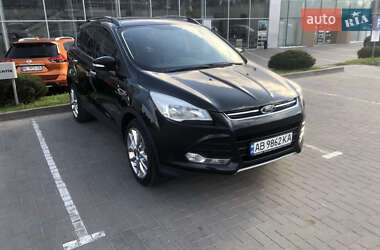 Внедорожник / Кроссовер Ford Escape 2015 в 
