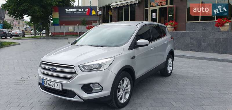 Внедорожник / Кроссовер Ford Escape 2018 в Белой Церкви