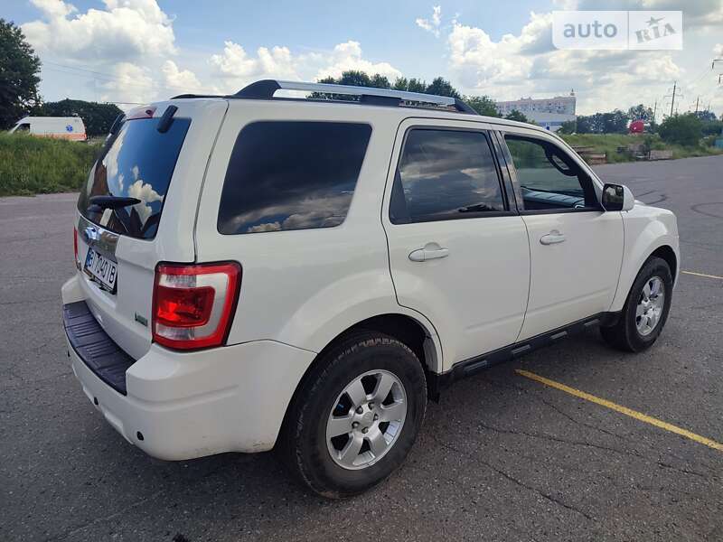 Позашляховик / Кросовер Ford Escape 2012 в Полтаві
