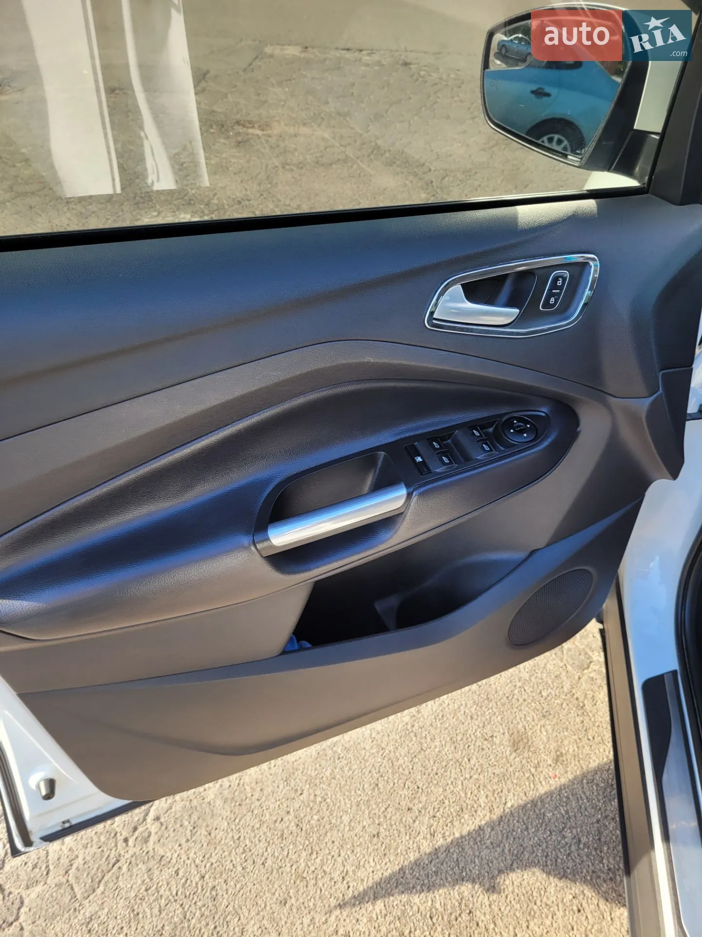 2016 Ford Escape - мініатюра 25