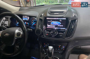 Позашляховик / Кросовер Ford Escape 2013 в Харкові