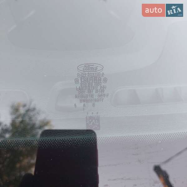 Внедорожник / Кроссовер Ford Escape 2016 в Доброполье