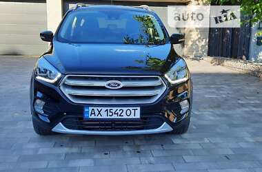 Позашляховик / Кросовер Ford Escape 2019 в Харкові