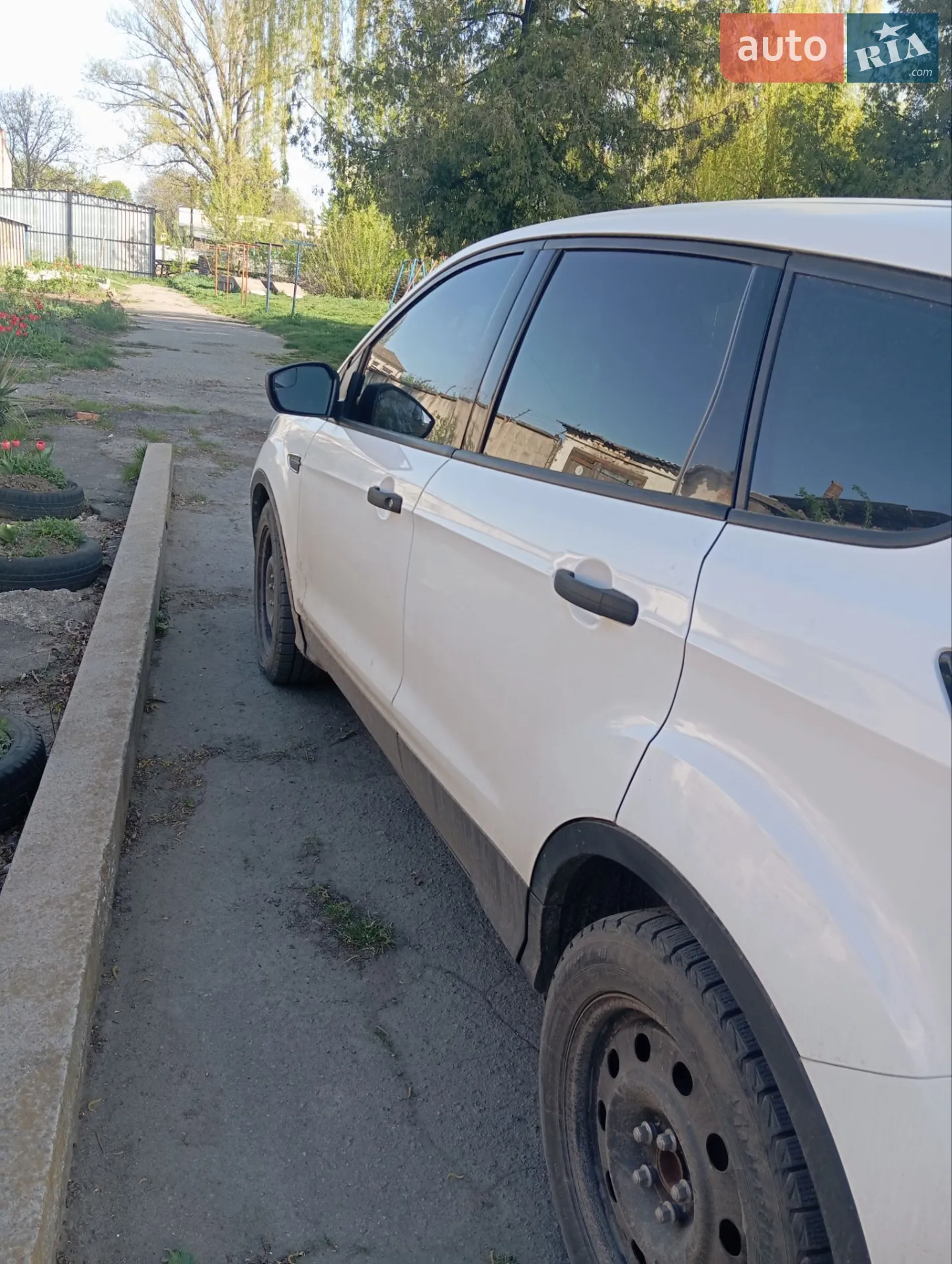 2016 Ford Escape - мініатюра 3