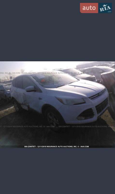 Позашляховик / Кросовер Ford Escape 2013 в Чернівцях