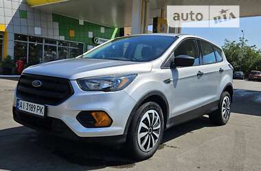 Внедорожник / Кроссовер Ford Escape 2018 в Киеве