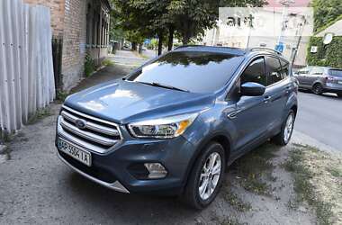 Внедорожник / Кроссовер Ford Escape 2017 в Запорожье