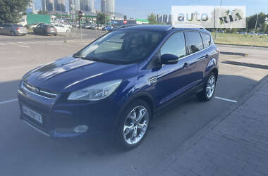 Внедорожник / Кроссовер Ford Escape 2013 в Киеве