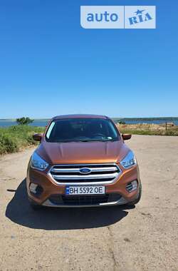 Позашляховик / Кросовер Ford Escape 2016 в Одесі