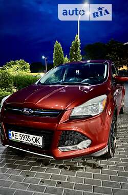 Внедорожник / Кроссовер Ford Escape 2015 в Днепре